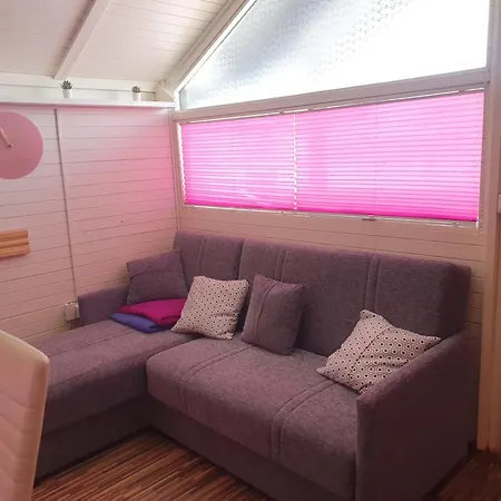 Lavender In Terme Catez Сasa de vacaciones *